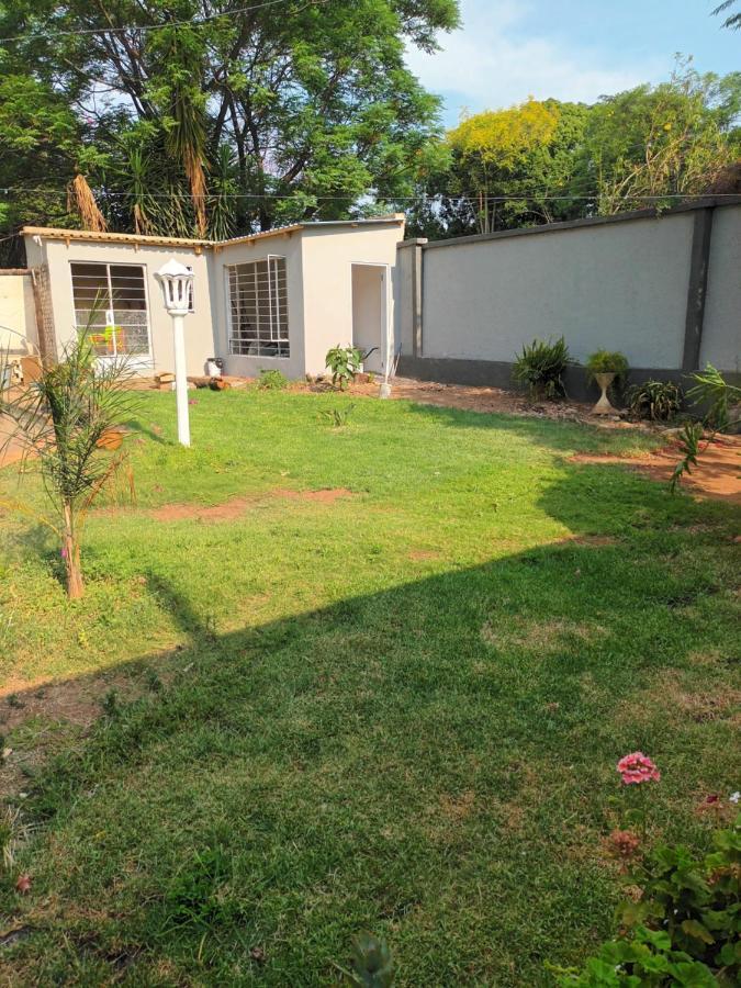 Bertha'S Place Lägenhet Pretoria-Noord Exteriör bild